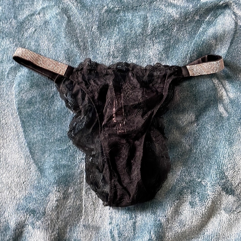NWT Victoria’s Secret Brazilian Cut
